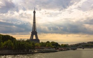 Read more about the article İstanbul – Paris Uçak Bileti 5.600 TL