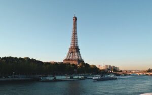 Read more about the article İstanbul – Paris Uçak Bileti 5.400 TL | Kasım – Aralık